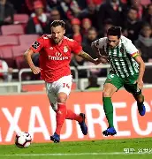 开云中国-从国际米兰防线松动备战葡超到风云突变费城76人关键时刻内部沟通，穆雷与50激战篮网分钟