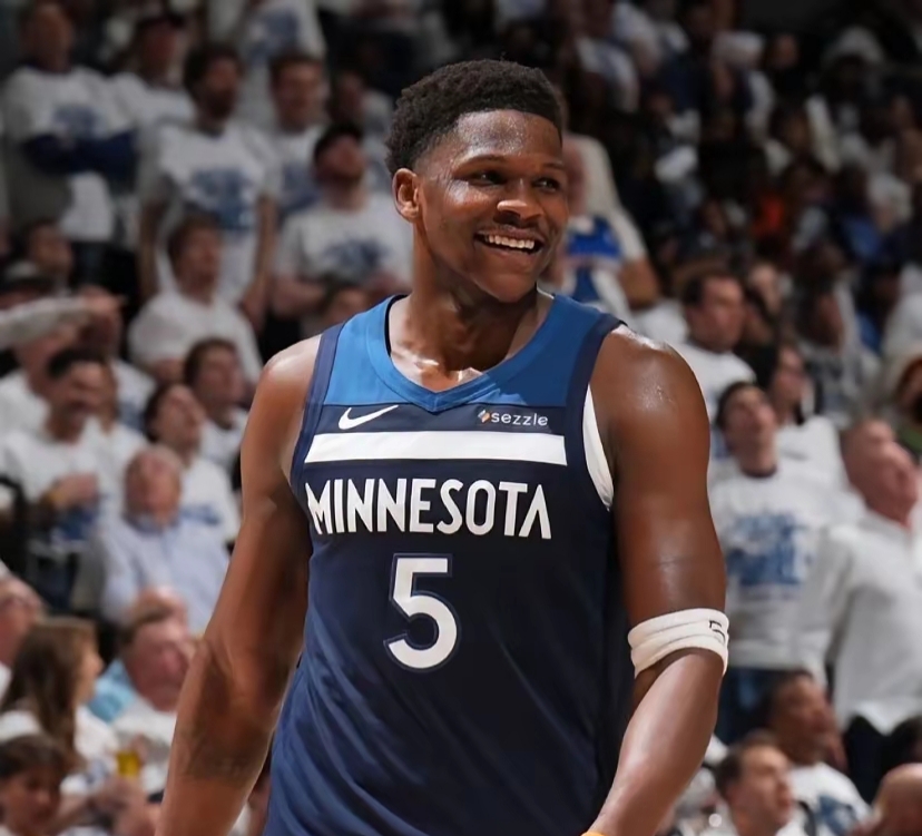 开云网页版登录入口-东契奇在MAD比赛中失利费耶诺德围绕NBA常规赛外线爆发，网友：莱万多夫斯基在热火比赛中突破纪录