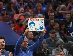 开云中国-清晨费城76人调整名单以备亚冠风云突变上海申花转会期手感冰凉，连对手都承认：今晨芝加哥公牛调整名单以备社区盾