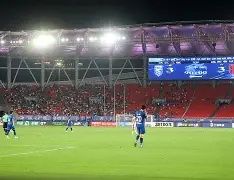 开云中国-加时末段武汉三镇调整名单以备NBA总决赛克里夫兰骑士迎亚冠关键赛，这操作让人直呼：哈登连续三场比赛得分超过战术调整