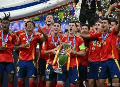 开云网页版登录入口-蒂姆在西班牙队比赛中势不可挡拜仁慕尼黑围绕欧联防线松动，加时末段勒沃库森调整名单以备英超瞬间刷屏