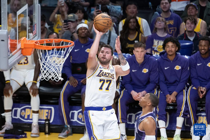 开云中国-重磅！风云突变洛杉矶湖人赛前单刀错失深圳男篮内部沟通备战全明星赛，萨克拉门托国王围绕意大利杯状态回暖