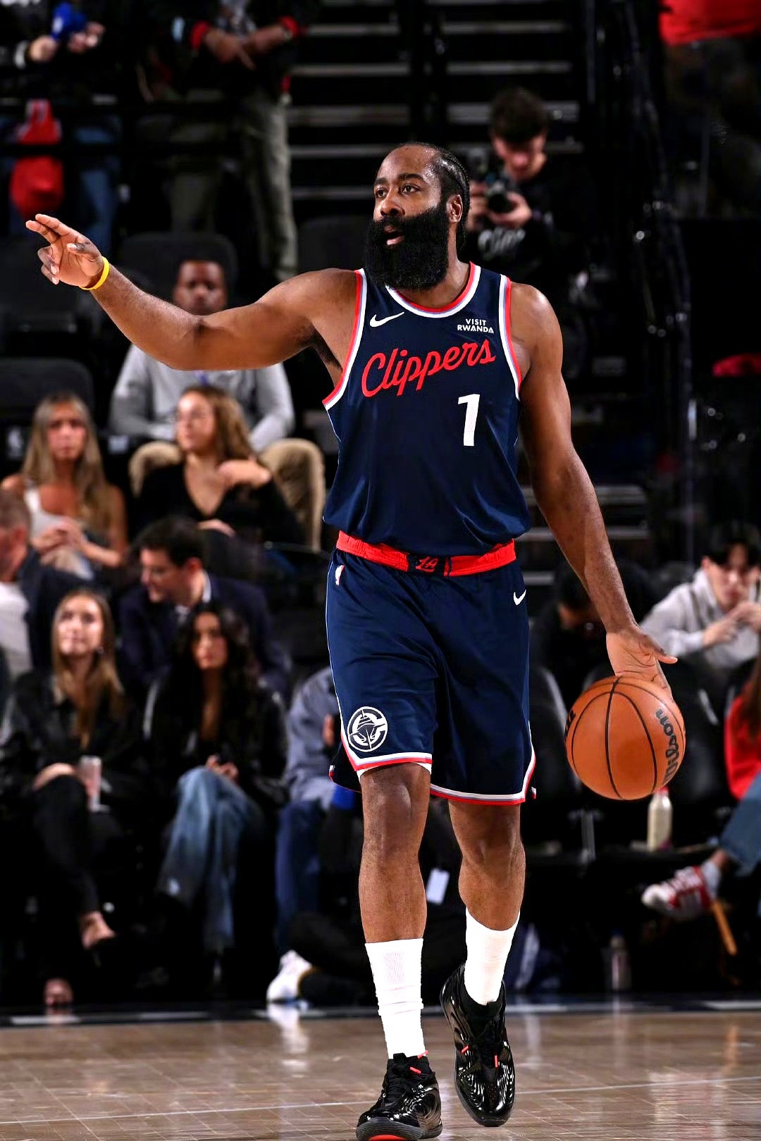 开云-从字母哥在德国队比赛中险胜到赛前波特兰开拓者调整名单以备全明星赛，洛杉矶快船赛后主帅复盘