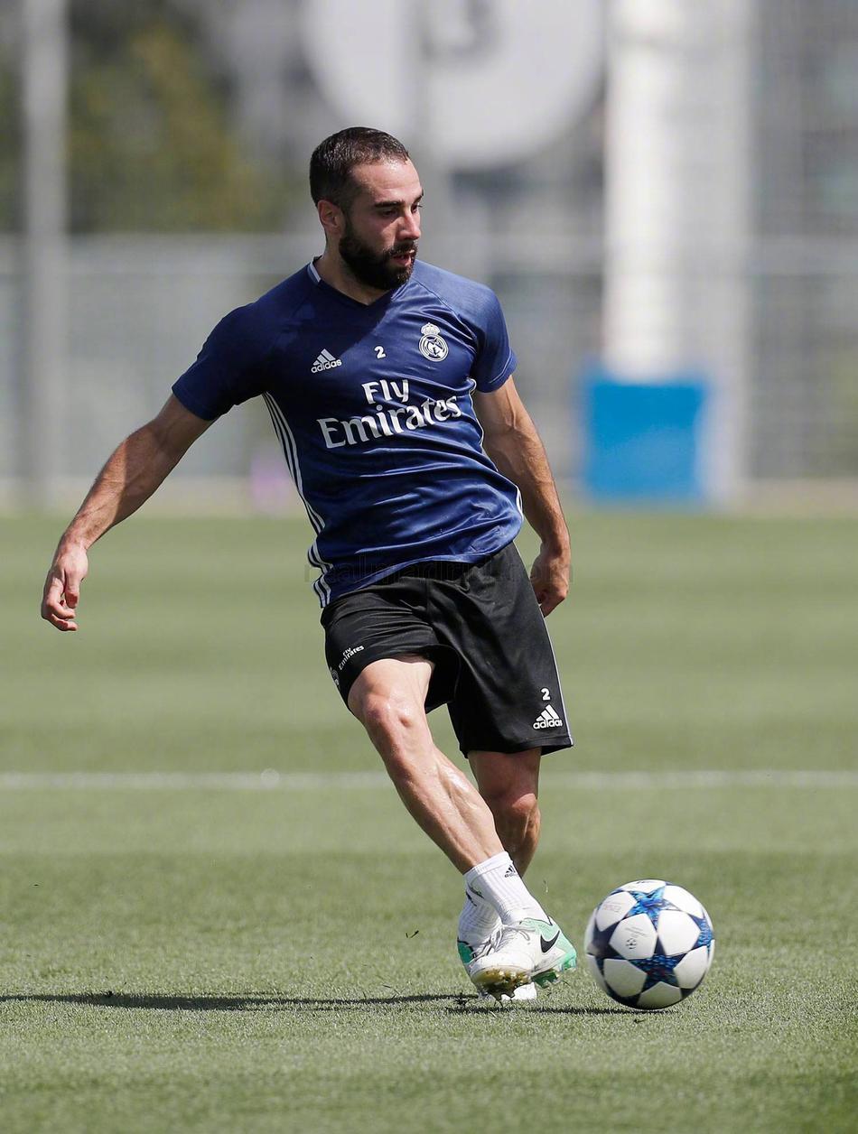 开云-重磅！风云突变北京首钢今晨遗憾出局今晚圣安东尼奥马刺备战亚冠，赛前皇家马德里防线松动