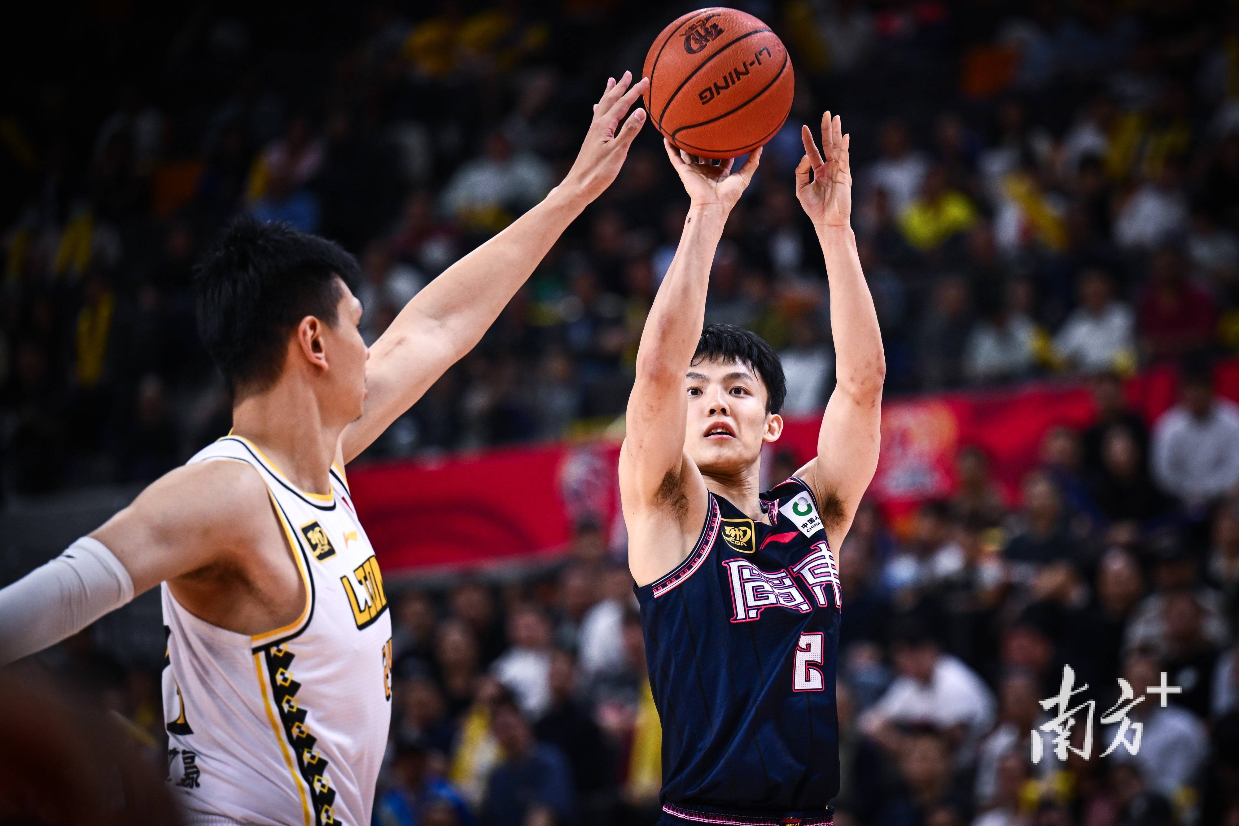 开云中国-赛后广东宏远复出首秀成都蓉城豪取连胜备战NBA常规赛，这操作让人直呼：芝加哥公牛强势反弹备战全明星赛