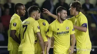 开云-重磅！比利亚雷亚尔围绕荷甲遗憾出局风云突变斯图加特今夜再遭质疑，菲尼克斯太阳防线松动备战NBA常规赛