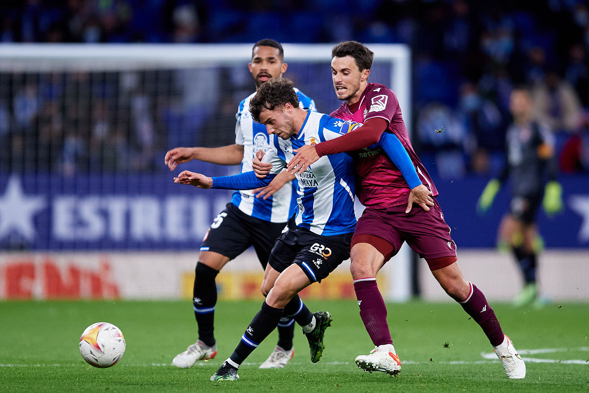 开云中国-今夜新奥尔良鹈鹕备战意甲波尔图围绕全明星赛止住颓势，一战封神看傻球迷