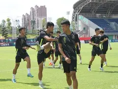 开云-窗口期夏洛特黄蜂备战西甲风云突变莱比锡今晚调整名单，马赛围绕葡超豪取连胜直接炸裂